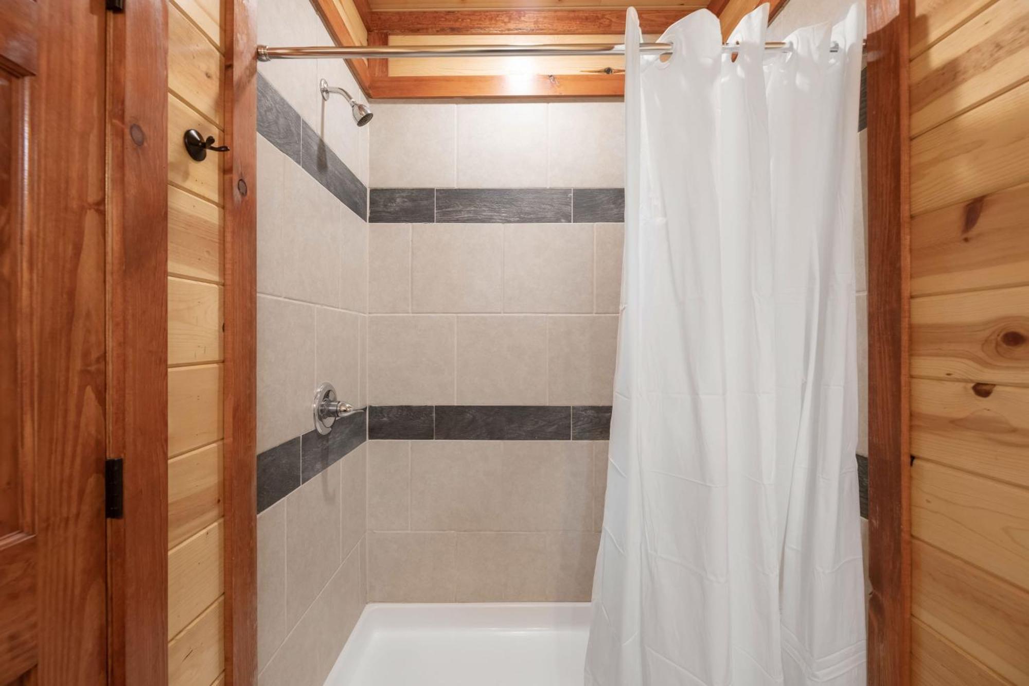 Sugarland By Avantstay Sleeps 28 Home Theatre Two Hot Tubs Indoor Pool Incredible Views Pigeon Forge Exterior foto